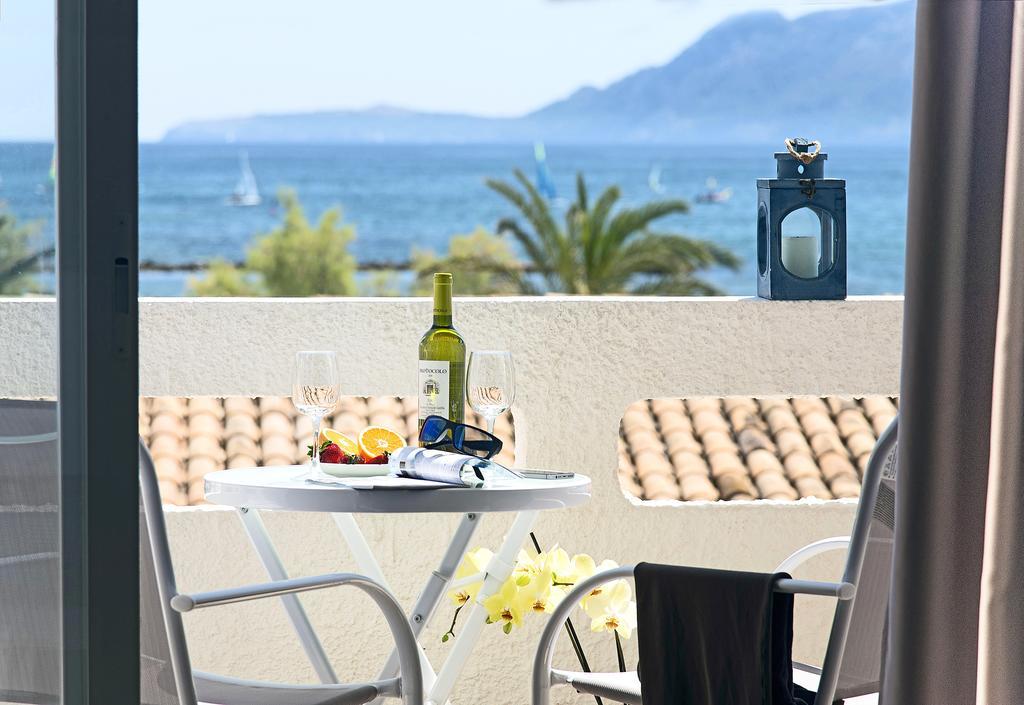 Cabot Sivella Apartments Port de Pollença Oda fotoğraf