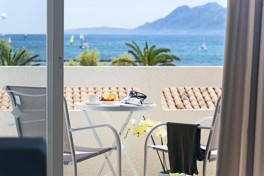 Cabot Sivella Apartments Port de Pollença Oda fotoğraf